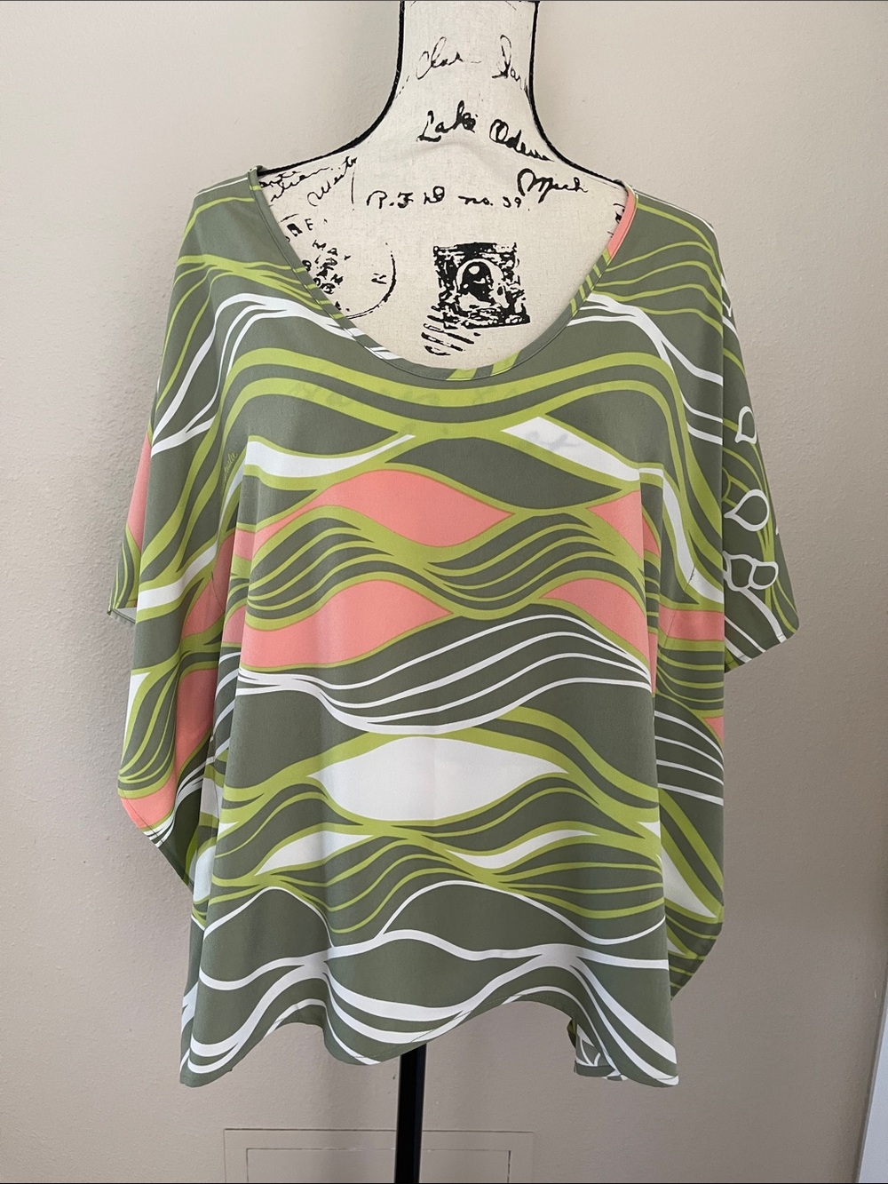 NWT Manuhealii Caftan Top Ka Ua Kanikoʻo Fern XS-S